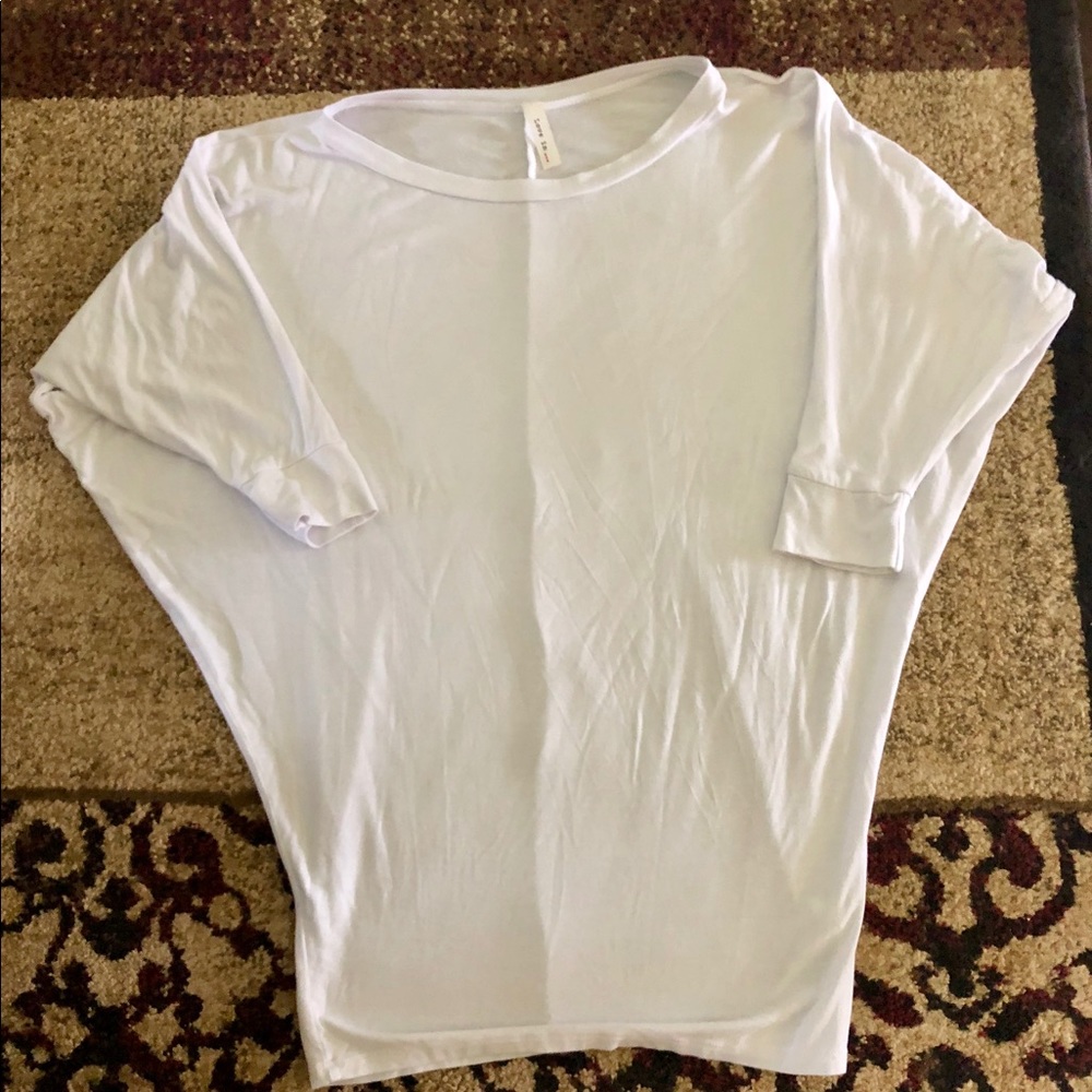 Cute white T-shirt